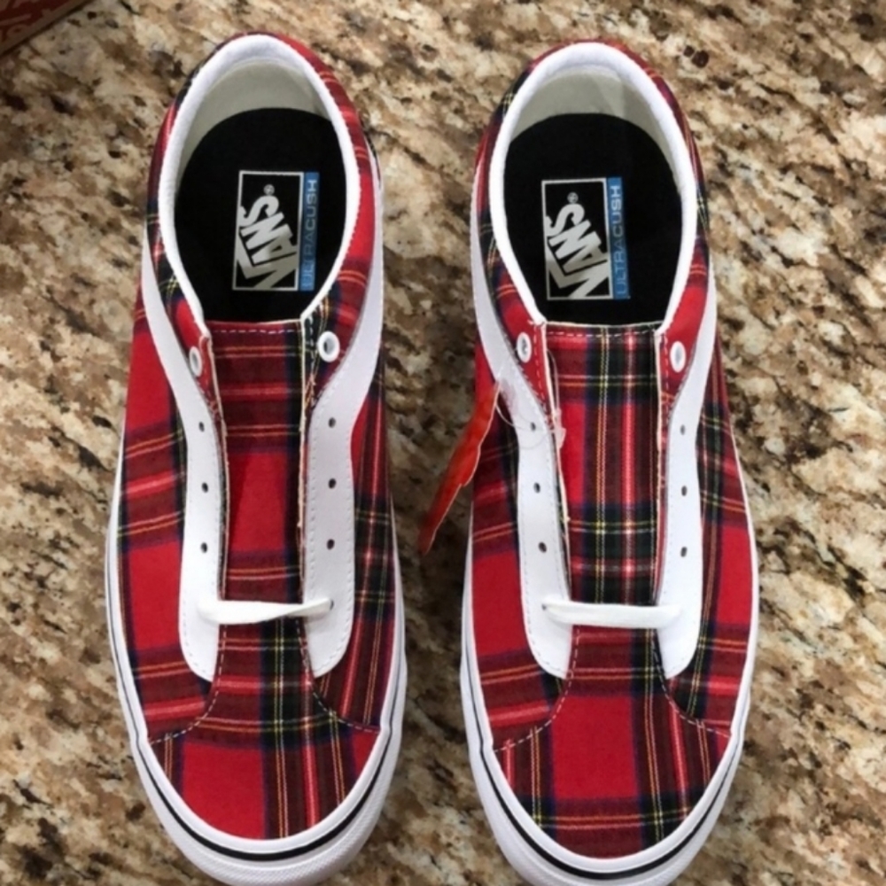 Vans Bold Ni Plaid Red (like new)